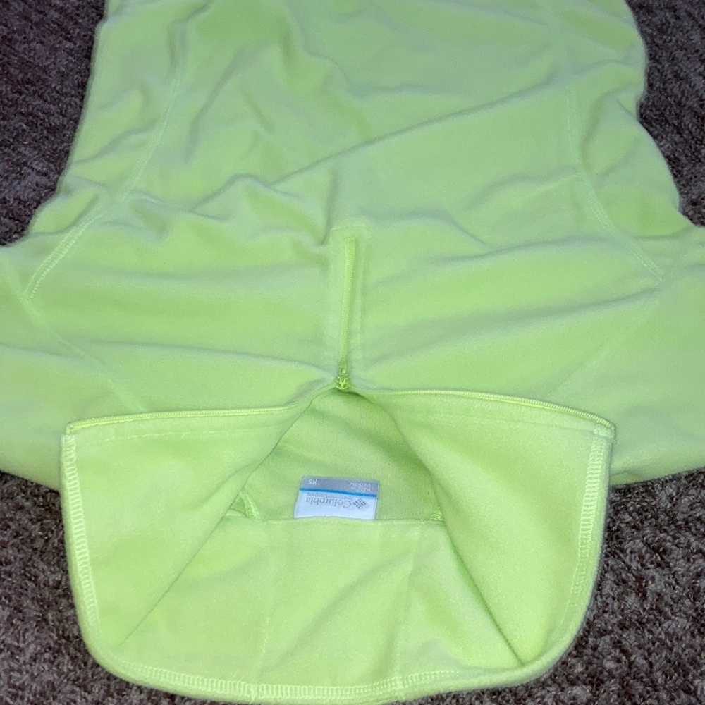 Columbia pull over